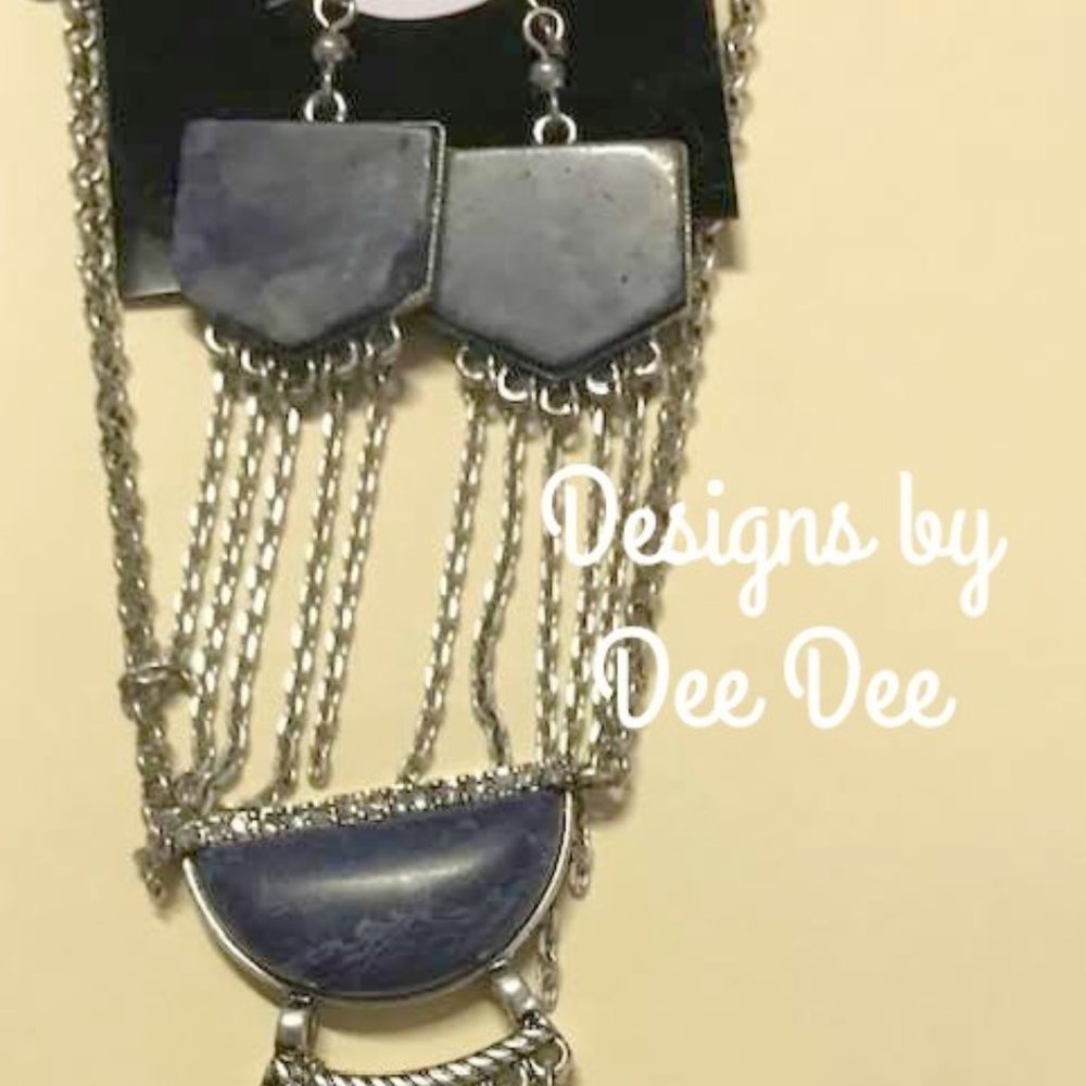 5/$20🔥Silver & Slate Drop Necklace Set🔥Bundle special price